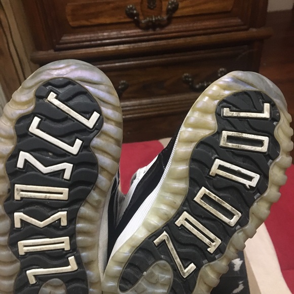 Jordans - Picture 7 of 7